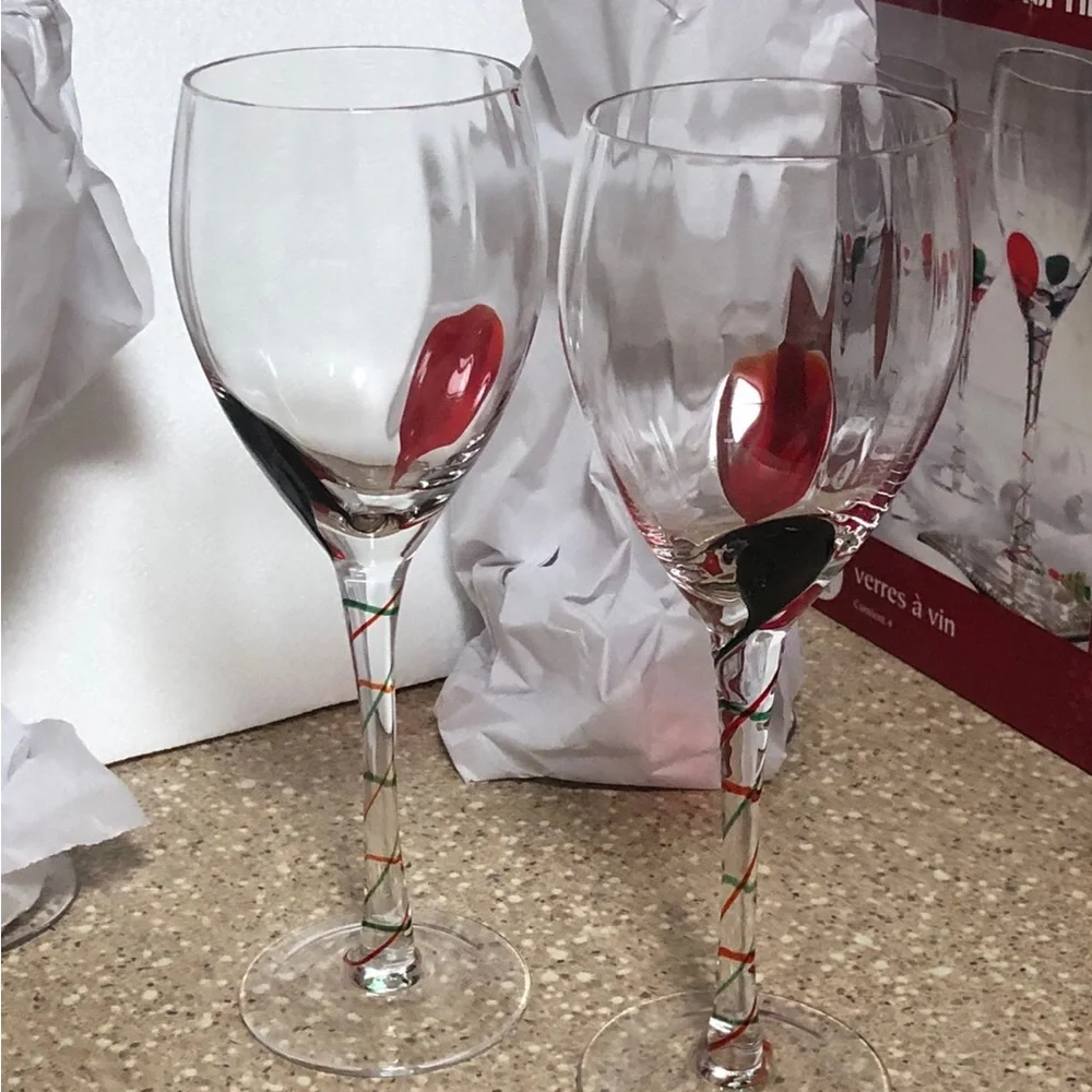 Pier 1 Imports Wine Glasses Set of 4 Red/Green Teardrop Stem Glasses